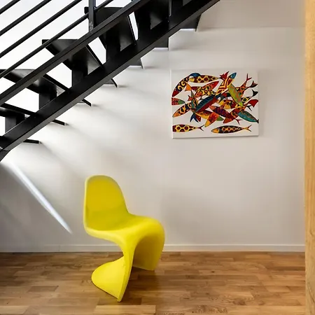 La Maison Des Canailles